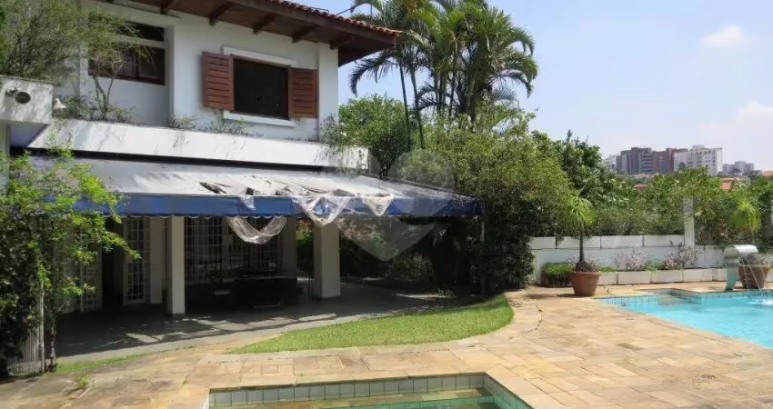 Casa de vila com 4 quartos à venda em Morumbi - SP