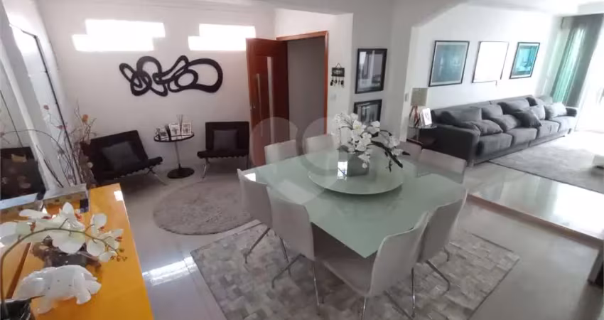 Casa com 3 quartos à venda na Diogo Pereira País, Vila Marari, São Paulo