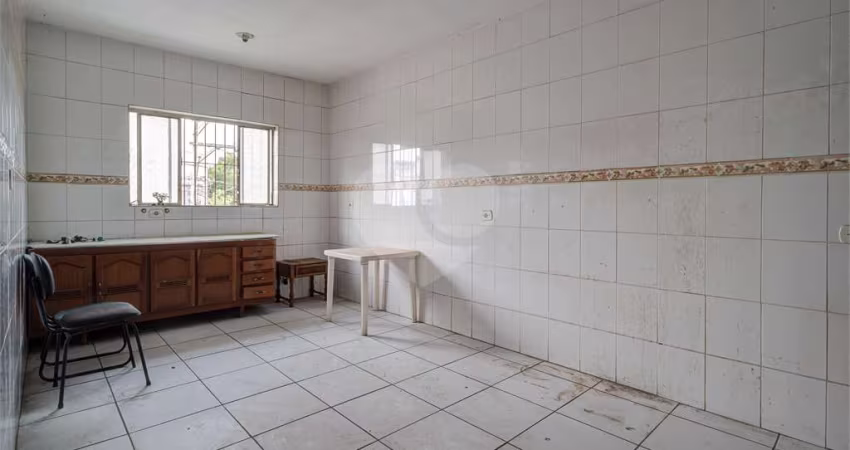 Prédio inteiro à venda em Jurubatuba - SP