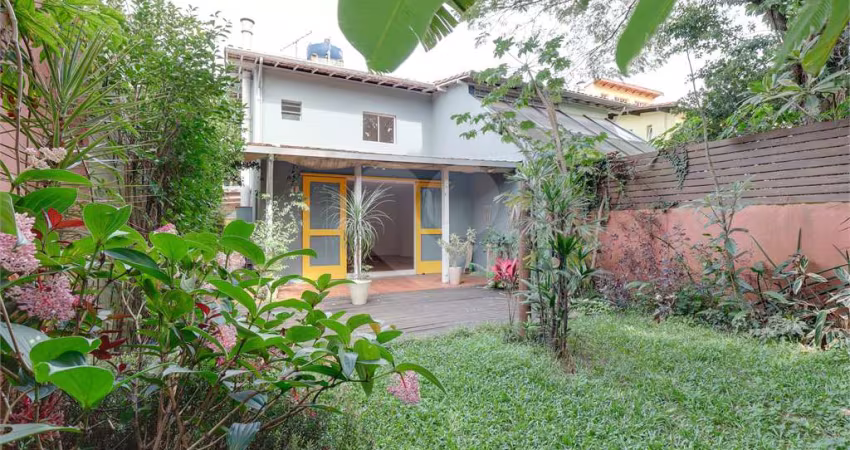 Casa com 3 quartos à venda em Jardim Petrópolis - SP