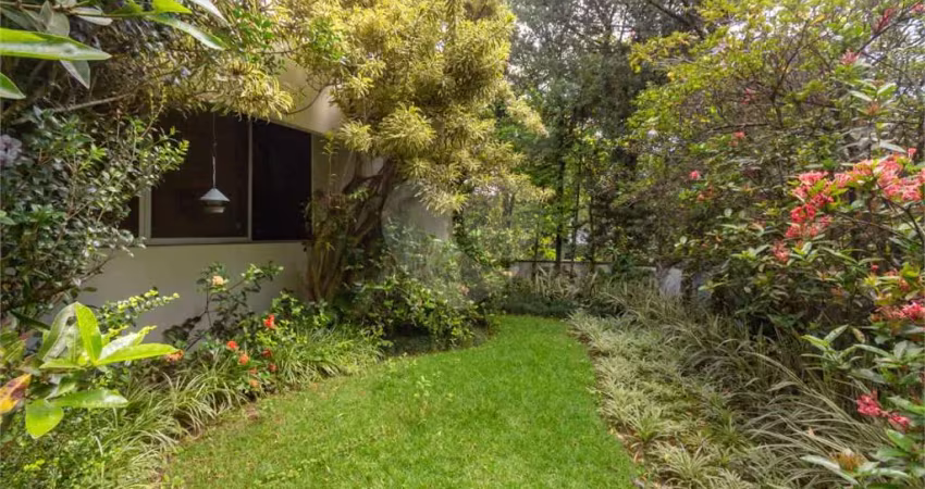 Casa térrea com 3 quartos à venda em jardim leonor - sp