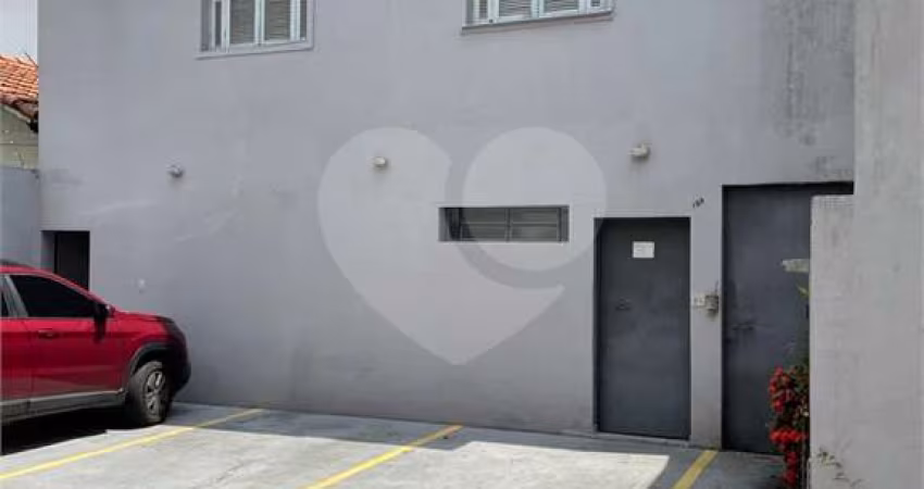 Casa com 8 quartos à venda ou para locação em Várzea De Baixo - SP