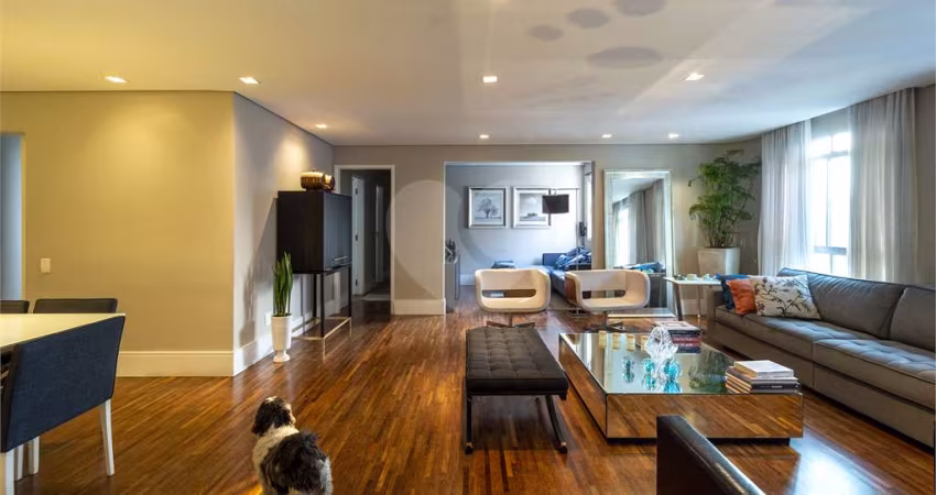 Apartamento com 3 quartos à venda em Vila Sofia - SP