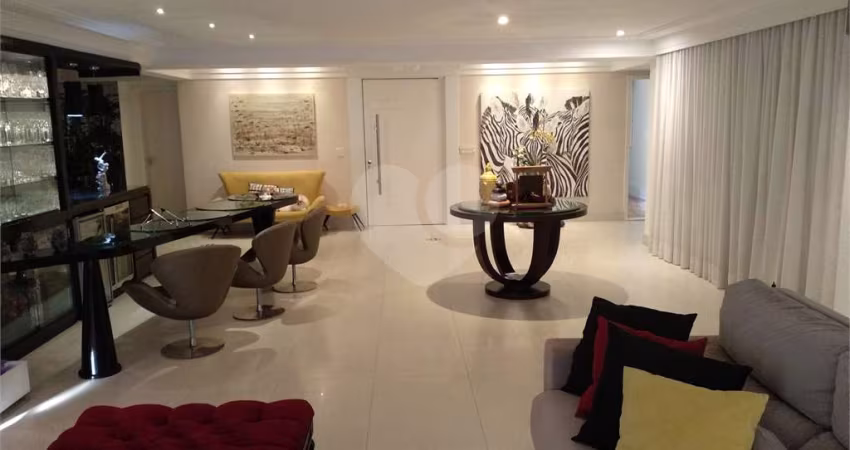 Apartamento com 4 quartos à venda em Santo Amaro - SP