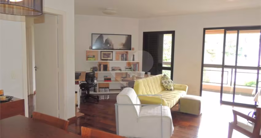 Apartamento com 3 quartos à venda em Jardim Prudência - SP