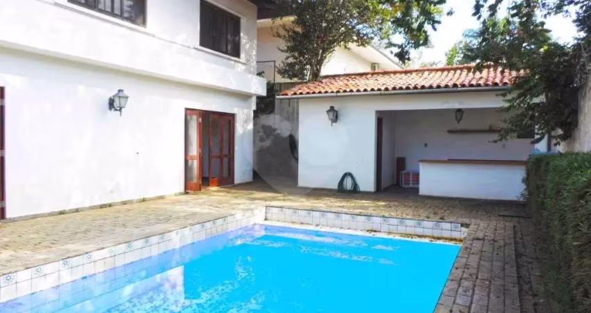 Casa térrea com 3 quartos à venda em Chácara Monte Alegre - SP
