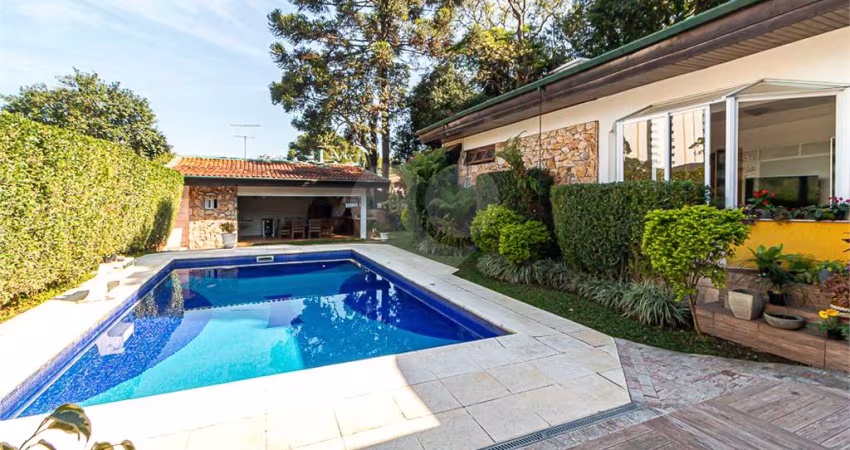 Casa térrea com 5 quartos à venda em Santo Amaro - SP