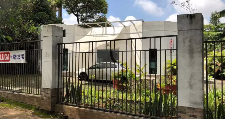 Ponto comercial para alugar na Avenida Washington Luís, Santo Amaro, São Paulo