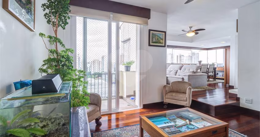 Duplex com 3 quartos à venda ou para locação em Santo Amaro - SP