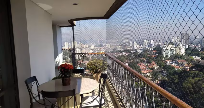 Apartamento com 4 quartos à venda ou para locação em Santo Amaro - SP