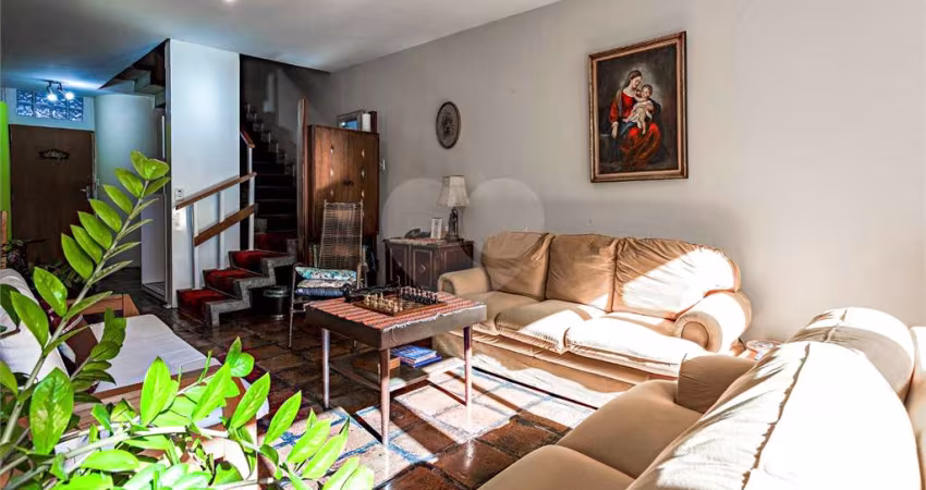 Casa com 4 quartos à venda em Santo Amaro - SP