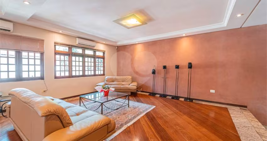 Casa com 4 quartos à venda em Vila Nova Caledônia - SP