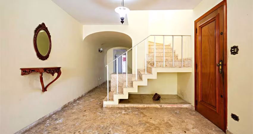 Sobrado com 3 quartos à venda em Cidade Monções - SP