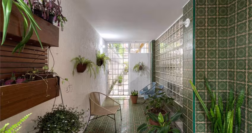 Casa térrea com 3 quartos à venda em Santo Amaro - SP