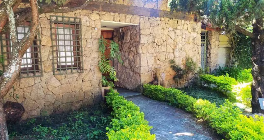 Sobrado com 4 quartos à venda em chácara monte alegre - sp