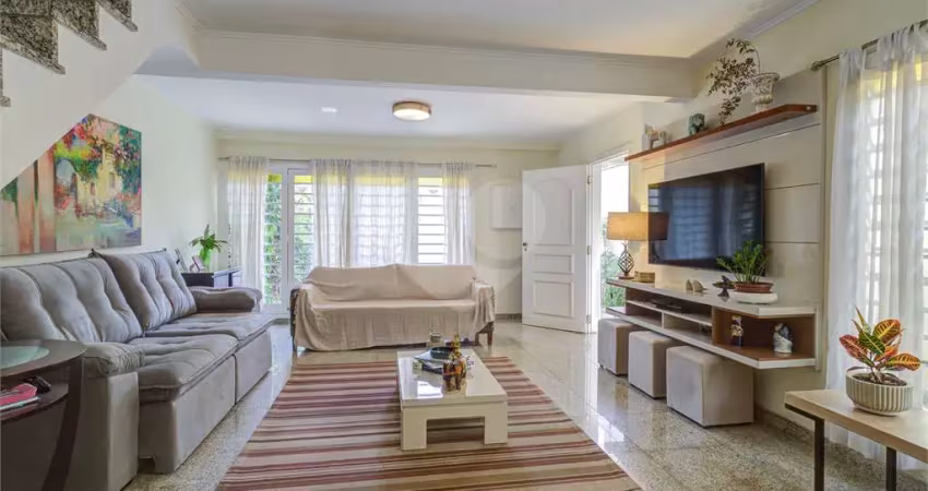 Casa de vila com 3 quartos à venda em Vila Cordeiro - SP