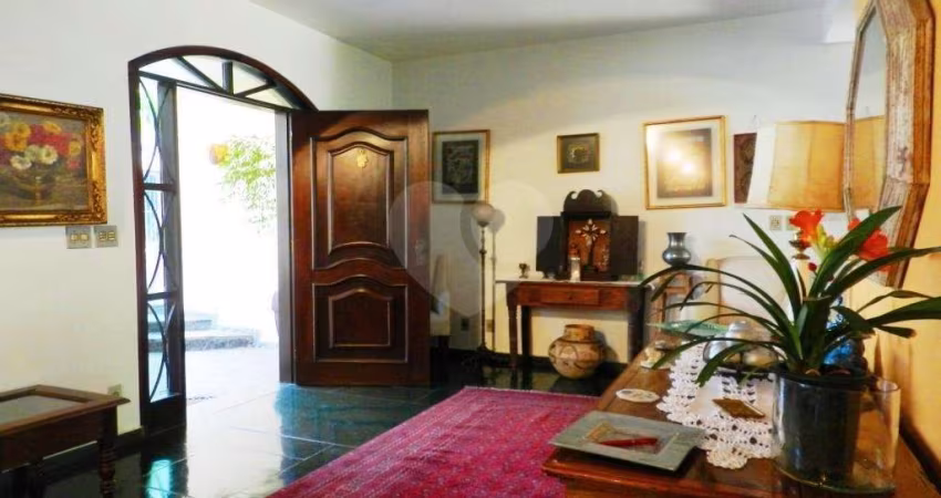 Casa de vila com 5 quartos à venda em Jardim Marajoara - SP