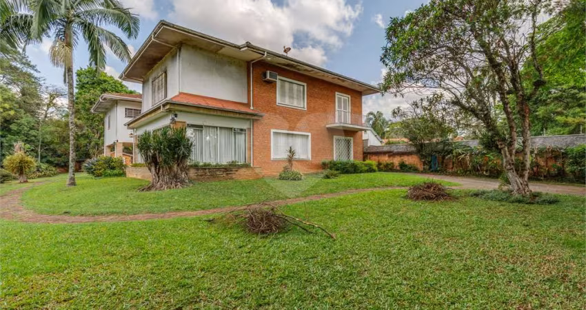Sobrado com 5 quartos à venda em Santo Amaro - SP
