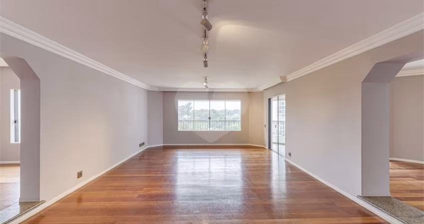 Apartamento com 4 quartos para locação em Santo Amaro - SP