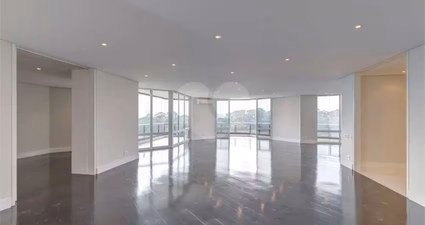 Apartamento com 5 quartos à venda ou para locação em Santo Amaro - SP