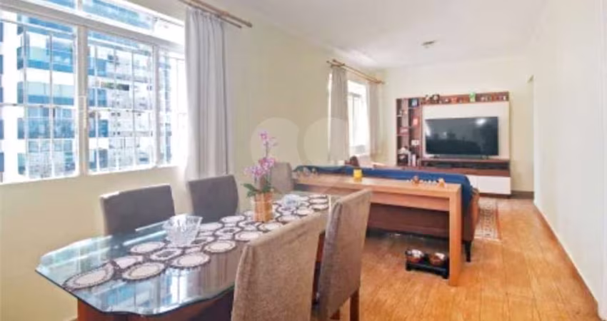 Apartamento com 3 quartos à venda em Indianópolis - SP