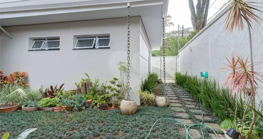 Sobrado com 4 quartos à venda em Jardim Santo Amaro - SP