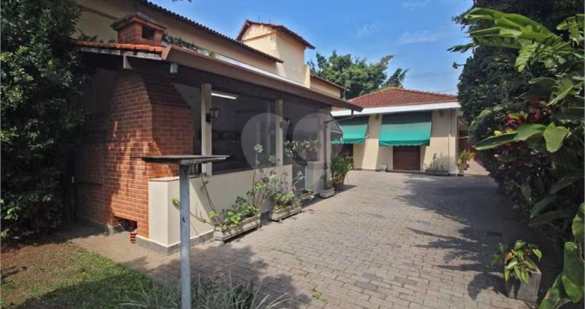 Casa térrea com 3 quartos à venda em Brooklin Paulista - SP
