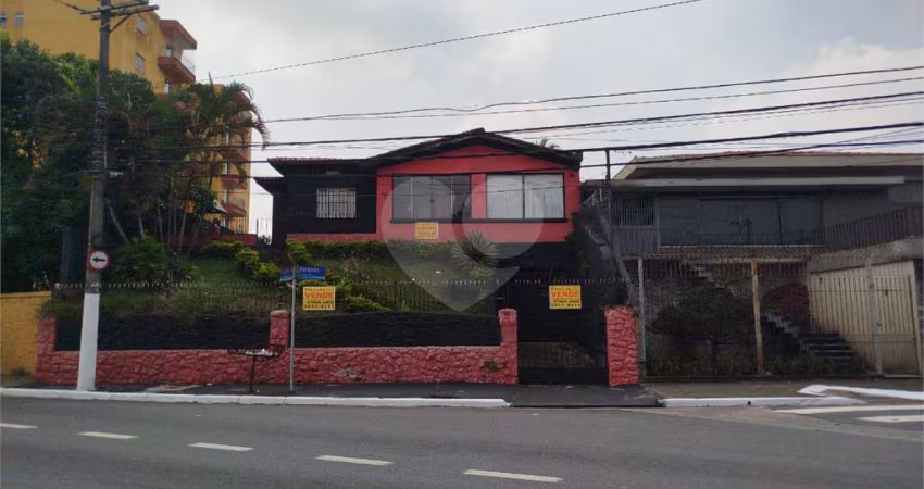 Casa à venda em Vila Parque Jabaquara - SP