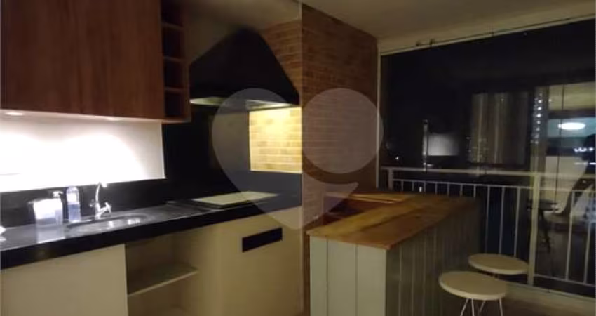 Apartamento com 2 quartos para locação em Santo Amaro - SP