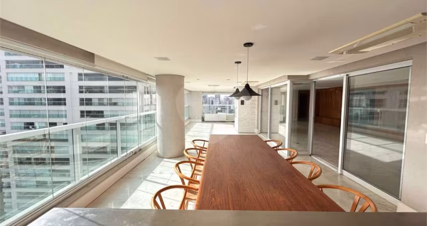 Apartamento com 3 quartos à venda em Vila Uberabinha - SP