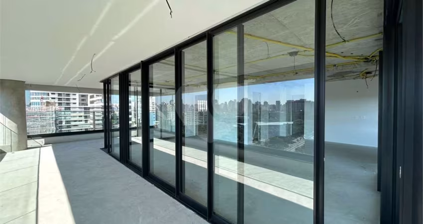 Apartamento com 4 quartos à venda em Ibirapuera - SP