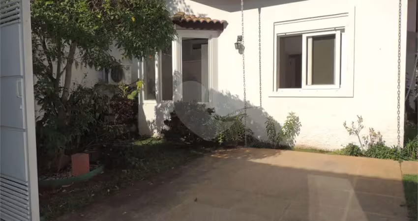 Casa de vila com 3 quartos à venda em jardim das acácias - sp