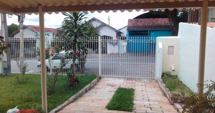 Casa com 3 dormitórios à venda, 300 m² por R$ 1.300.000,00 - Centro - São José dos Campos/SP