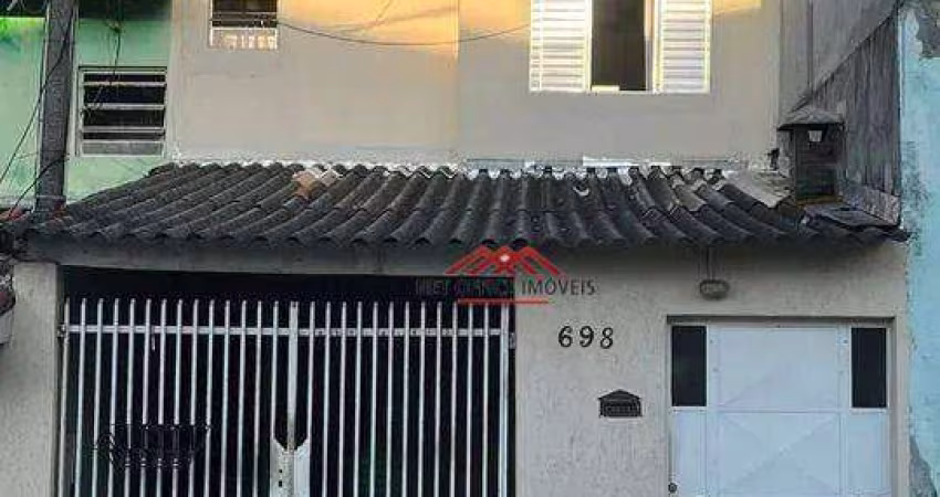 Sobrado com 4 dormitórios à venda por R$ 425.000,00 - Jardim São Judas Tadeu - São José dos Campos/SP