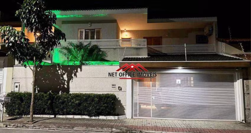 Casa com 3 dormitórios à venda, 155 m² por R$ 659.000 - Jardim São Vicente - São José dos Campos/SP