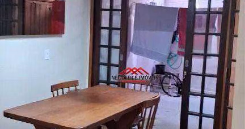 Sobrado com 3 dormitórios à venda, 75 m² por R$ 477.000 - Parque dos Ipês - São José dos Campos/SP