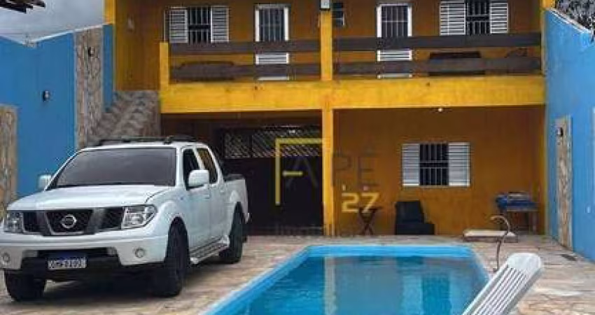 Sobrado com 4 dormitórios à venda, 200 m² por R$ 500.000,00 - Acaraú - Cananéia/SP