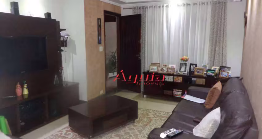 Sobrado com 3 dormitórios à venda, 164 m² por R$ 670.000,00 - Parque Jaçatuba - Santo André/SP