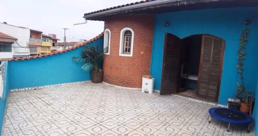 Sobrado com 3 dormitórios à venda, 179 m² por R$ 695.000,00 - Jardim Rina - Santo André/SP