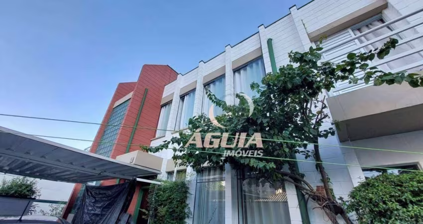 Sobrado com 3 dormitórios à venda, 147 m² por R$ 855.000,00 - Vila Assunção - Santo André/SP