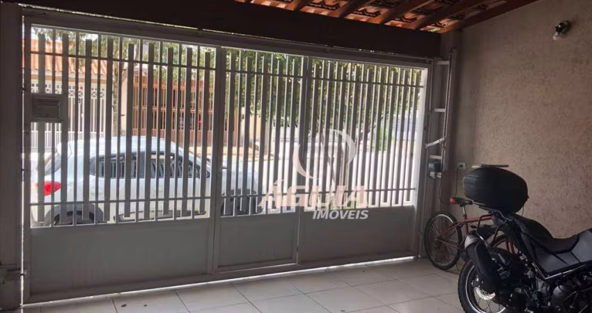 Casa com 2 dormitórios à venda, 110 m² por R$ 670.000 - Parque Jaçatuba - Santo André/SP