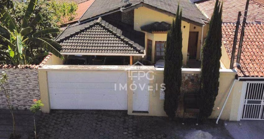 Casa com 3 dormitórios à venda, 200 m² por R$ 795.000,00 - Nova Atibaia - Atibaia/SP