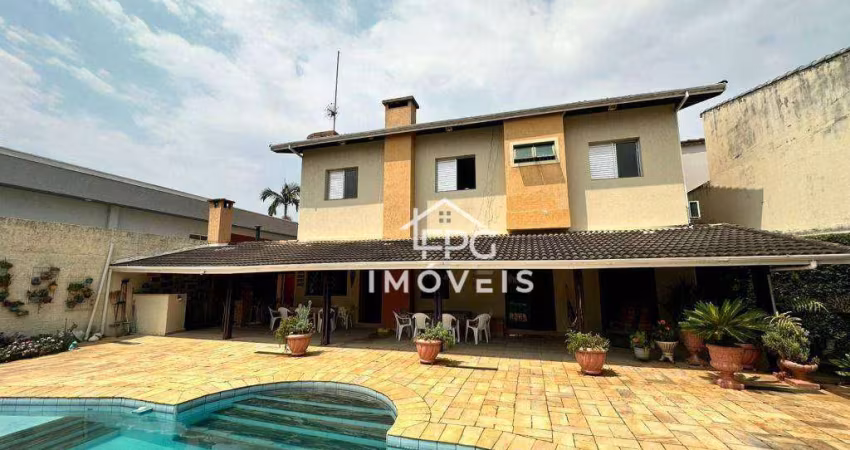 Linda casa com 4 dormitórios - Nova Gardenia - Atibaia/SP