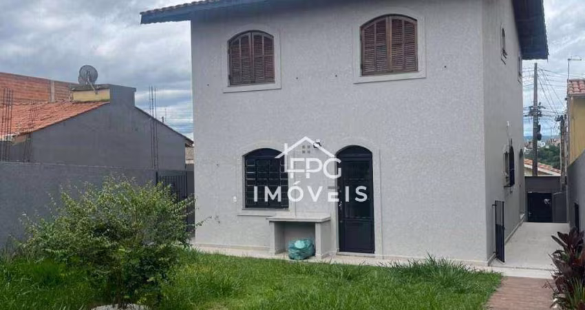Casa com 3 dormitorios - Jardim Imperial - Atibaia/SP