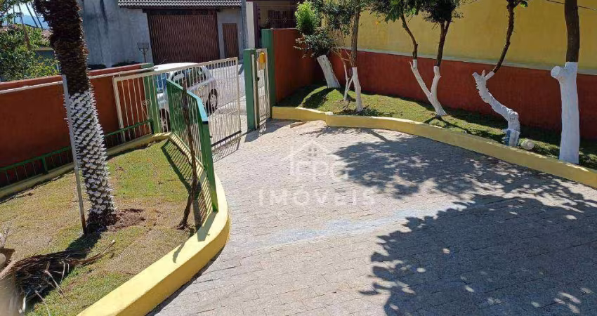 Casa com 3 dormitórios p/ locação - Jd Paulista - Atibaia/SP