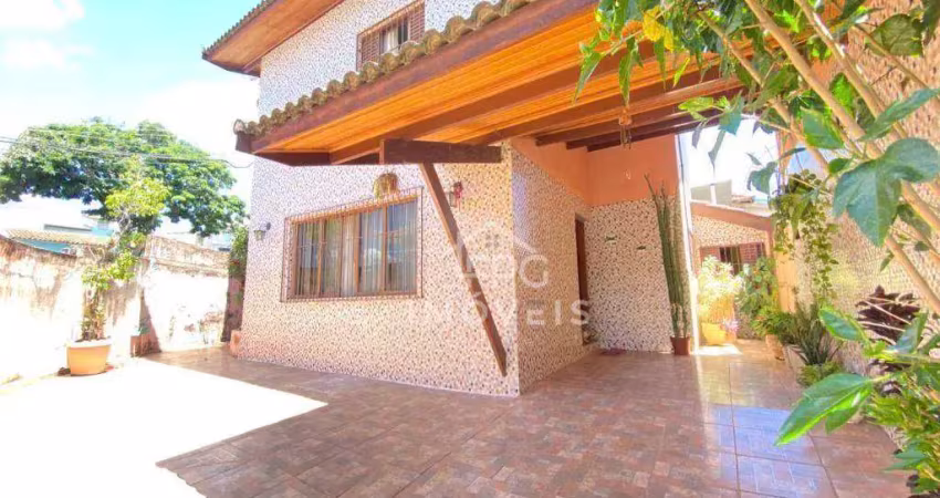 Casa com 2 dormitórios à venda, com 123 m²  por r$ 690.000 - alvinópolis - atibaia/sp