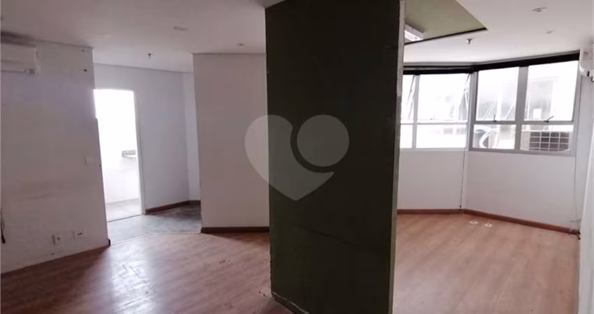 Salas à venda ou para locação em Centro - SP