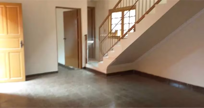 Casa com 3 quartos à venda na Rua Maria Vieira Ribeiro, Vila Carrão, São Paulo