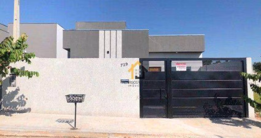 Casa com 2 dormitórios à venda, 180 m² por R$ 210.000,00 - Residencial Bela Aurora - Cedral/SP