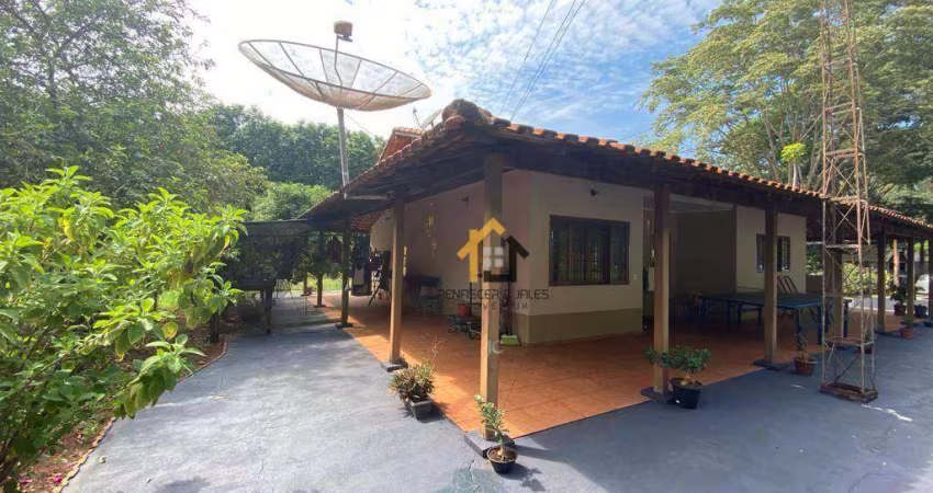 Chácara com 2 dormitórios à venda, 96800 m² por R$ 1.400.000,00 - Zona Rural - Poloni/SP